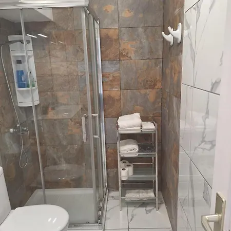 Ponderosa 701 アパート *